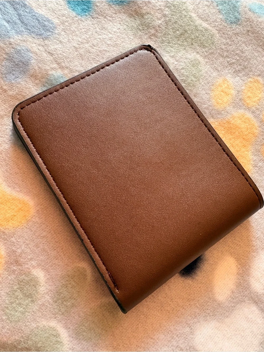 Brown Men's Leather Bi-Fold Wallet - Unbranded